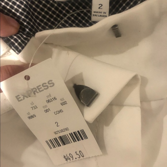 NWT Express Shorts - Picture 3 of 3